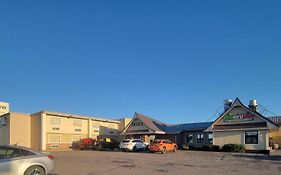 Days Inn West Branch Iowa City Area